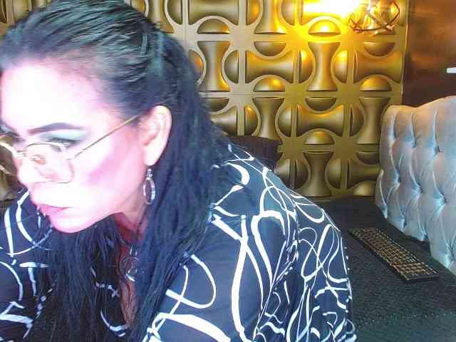 josephinemiller webcam