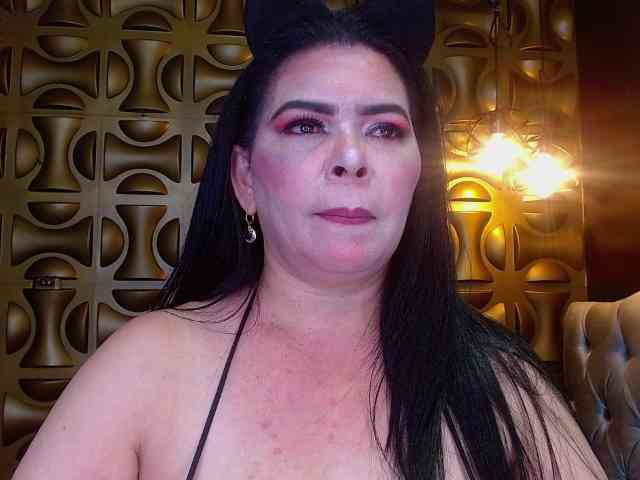 josephinemiller webcam