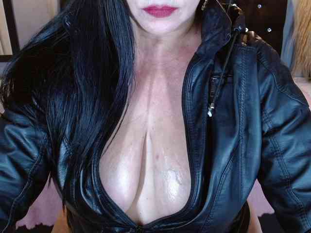 josephinemiller webcam