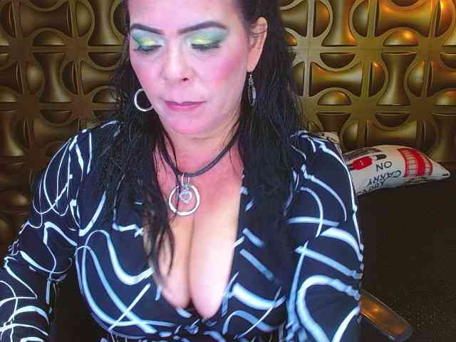 josephinemiller webcam