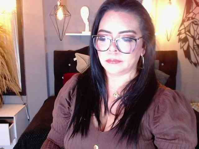 josephinemiller webcam
