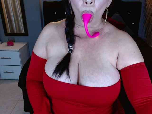 josephinemiller webcam