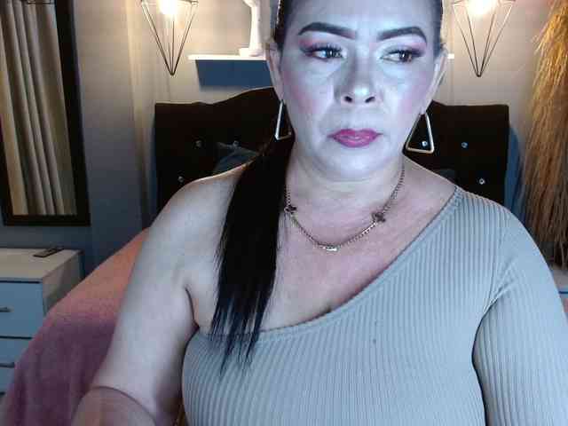 josephinemiller webcam