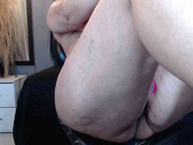 josephinemiller webcam