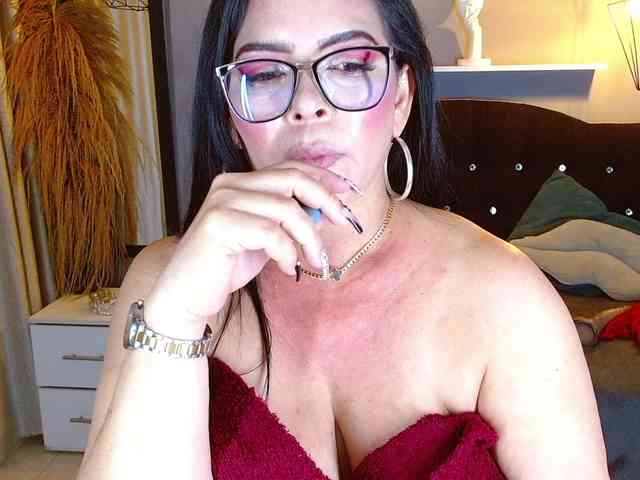 josephinemiller webcam