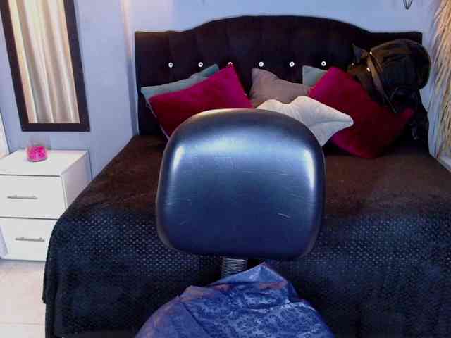 josephinemiller webcam