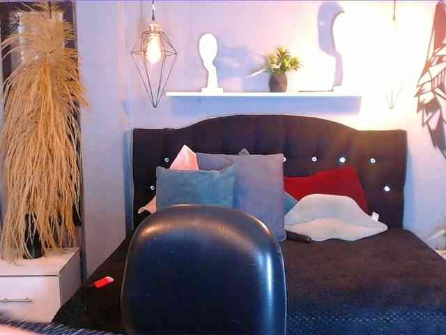josephinemiller webcam
