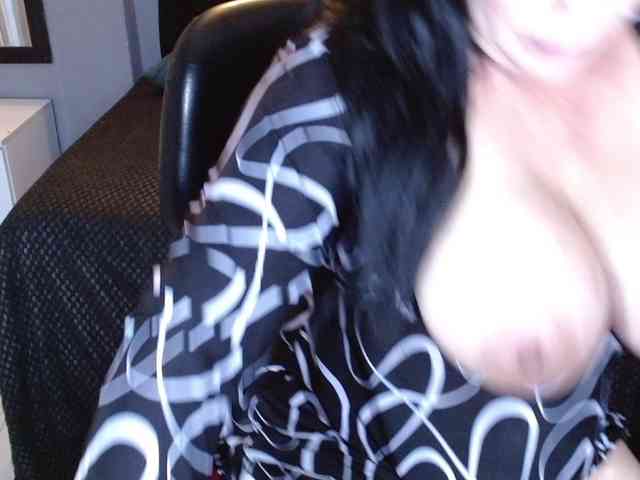 josephinemiller webcam