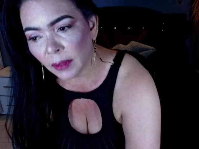 josephinemiller webcam