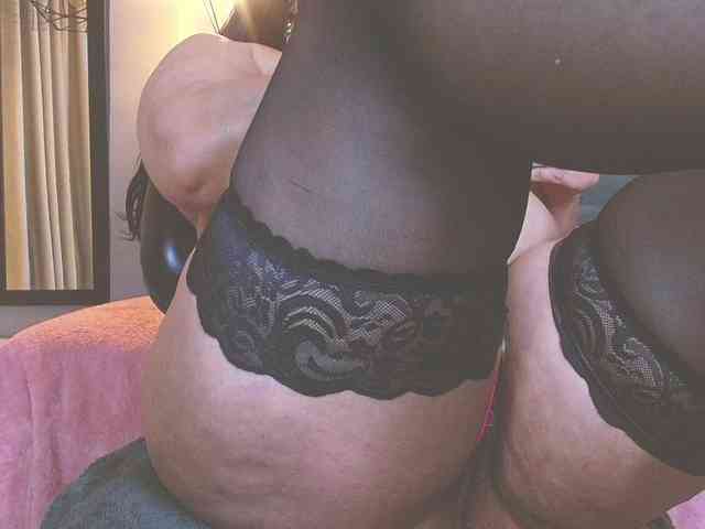 josephinemiller webcam