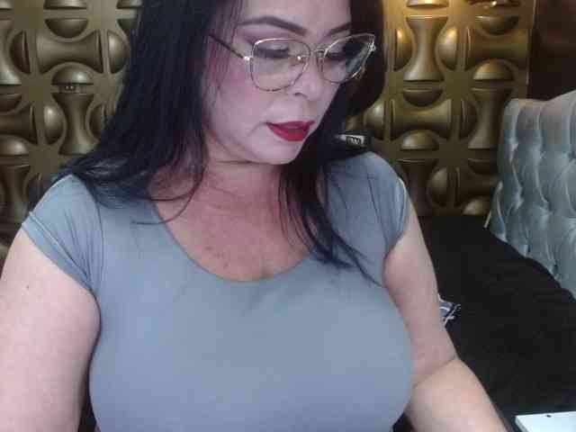 josephinemiller webcam