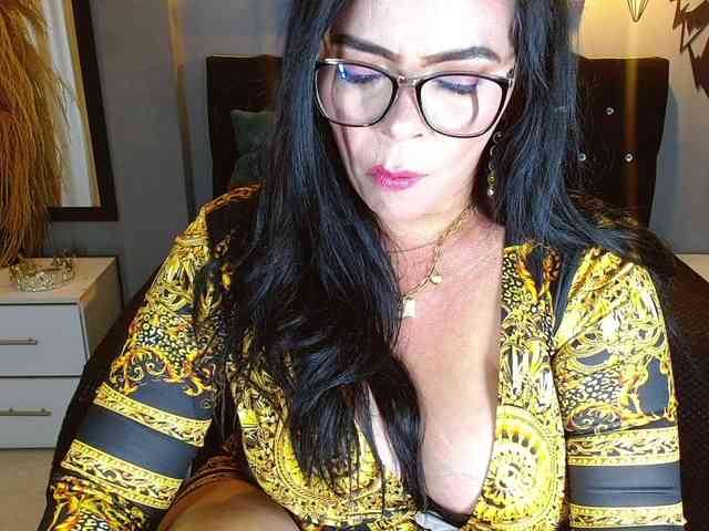 josephinemiller webcam