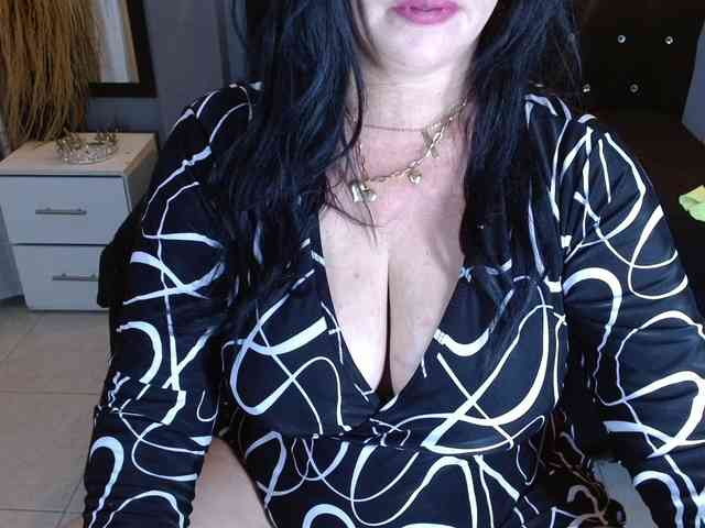 josephinemiller webcam