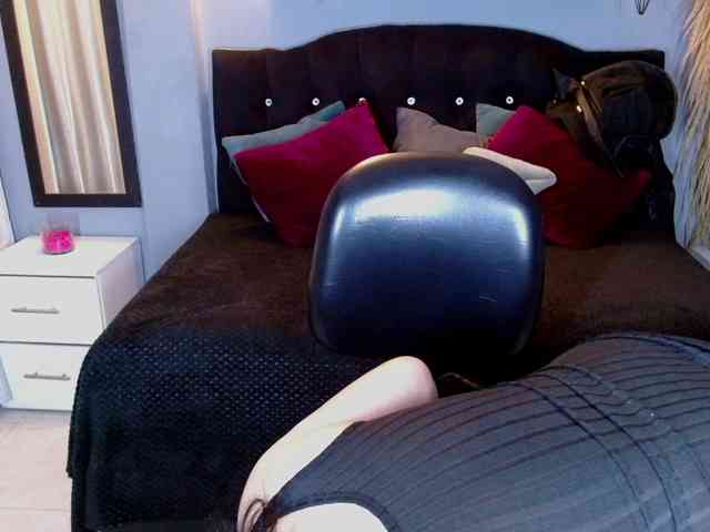 josephinemiller webcam