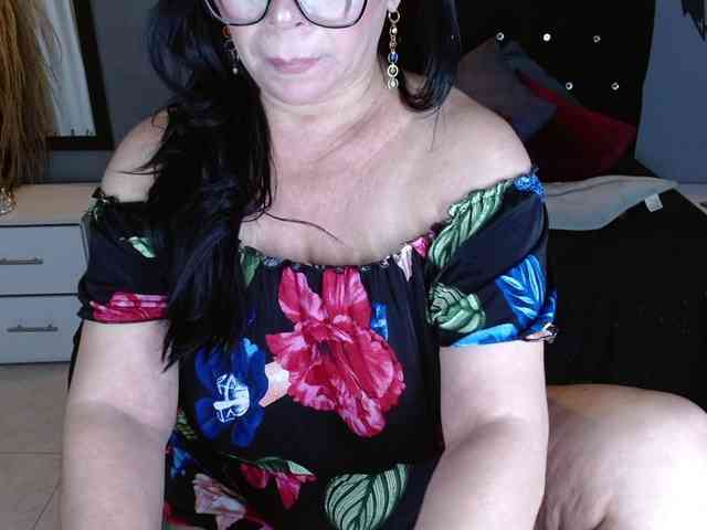 josephinemiller webcam