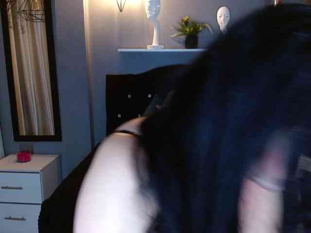 josephinemiller webcam