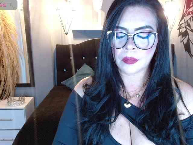 josephinemiller webcam