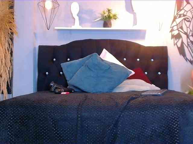 josephinemiller webcam