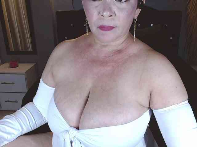 josephinemiller webcam