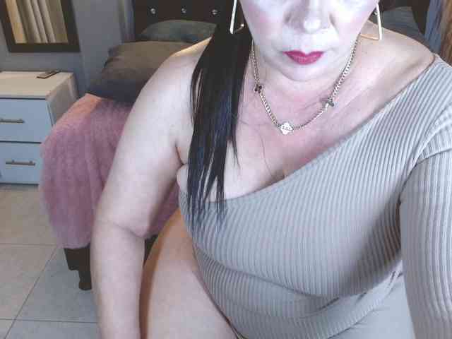 josephinemiller webcam