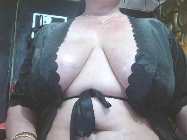josephinemiller webcam