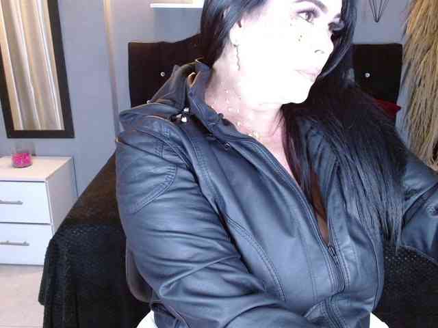 josephinemiller webcam