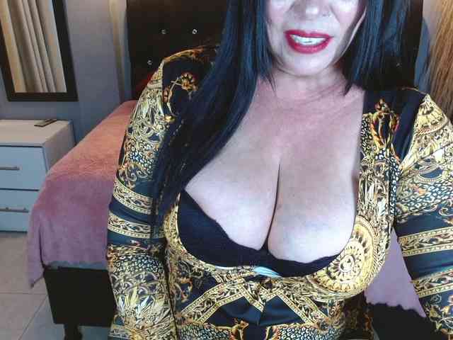 josephinemiller webcam