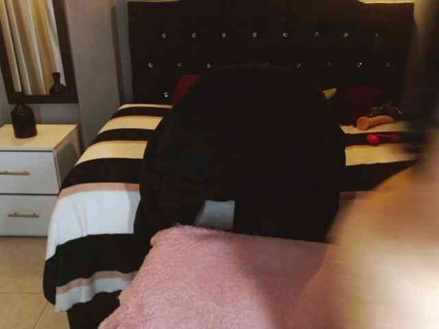 josephinemiller webcam