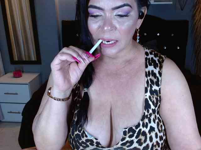 josephinemiller webcam