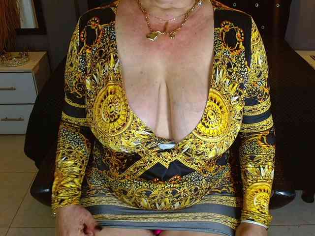 josephinemiller webcam