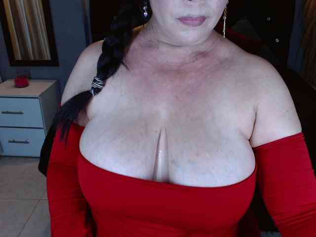 josephinemiller webcam