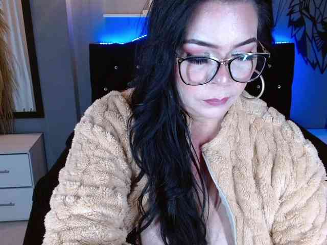 josephinemiller webcam