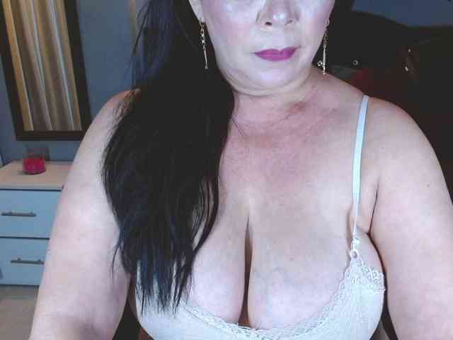 josephinemiller webcam