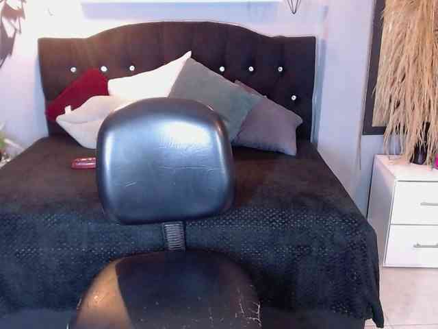 josephinemiller webcam