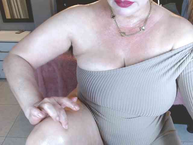 josephinemiller webcam