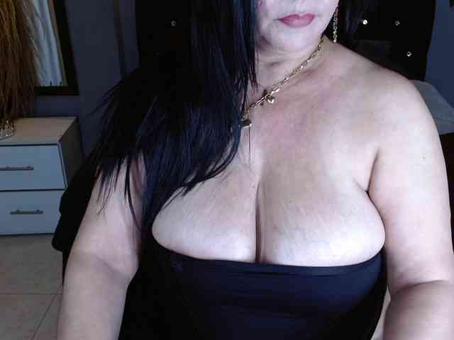 josephinemiller webcam