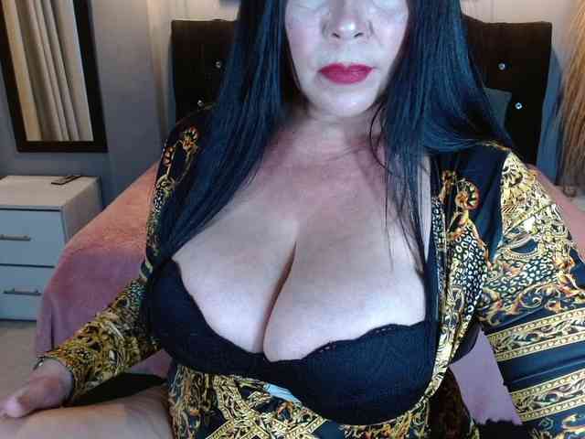 josephinemiller webcam