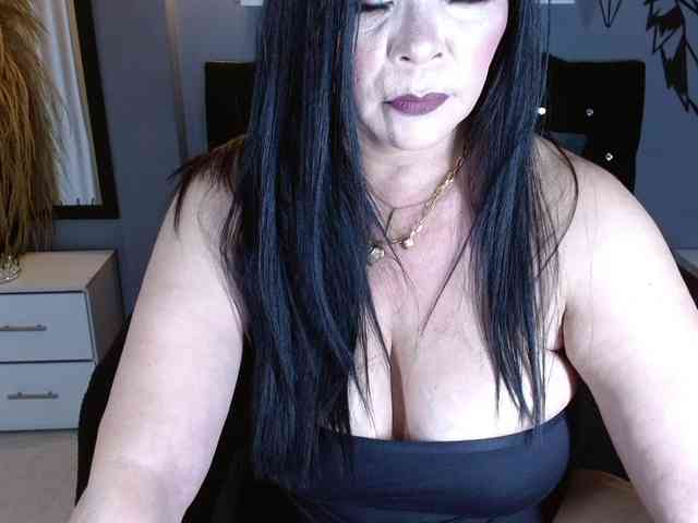 josephinemiller webcam