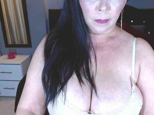 josephinemiller webcam