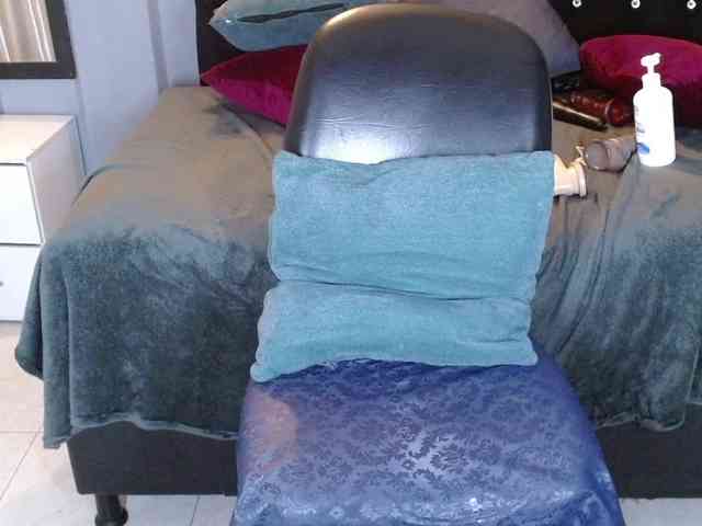 josephinemiller webcam