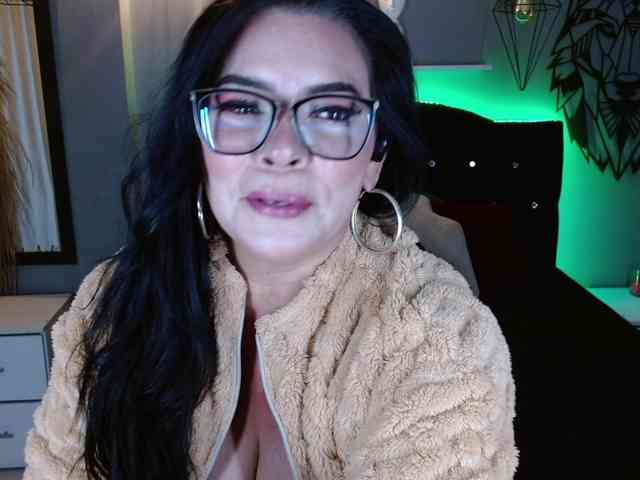 josephinemiller webcam