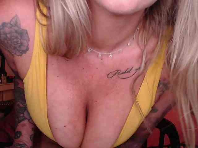 sadieSTAR webcam