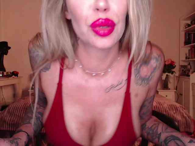 sadieSTAR Live Webcam on BongaCams