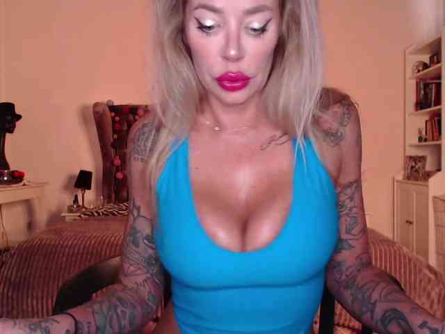 sadieSTAR Live Webcam on BongaCams