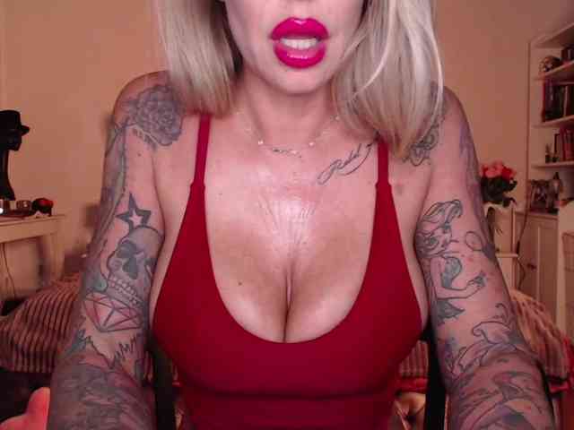 sadieSTAR Live Webcam on BongaCams