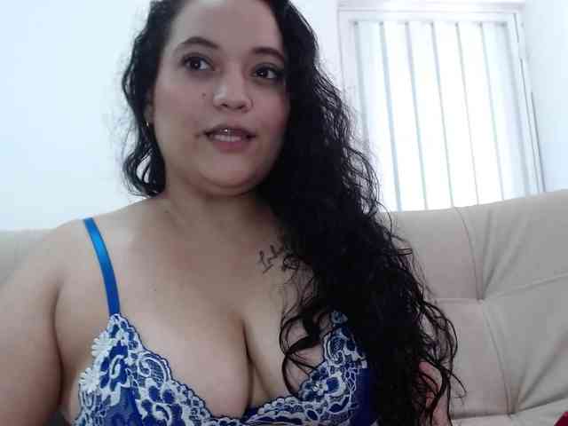 TamyHoney webcam