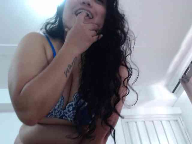 TamyHoney webcam