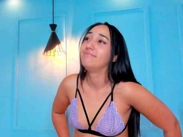 IsabellaHiill webcam