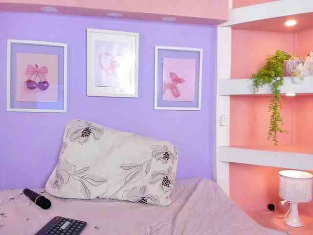 IsabellaHiill webcam