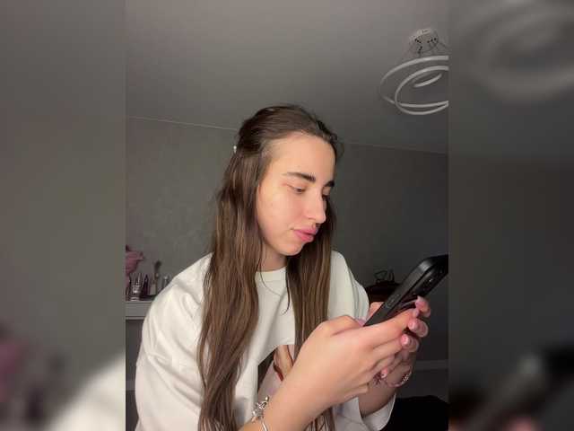 Etokiska's BongaCams show and profile